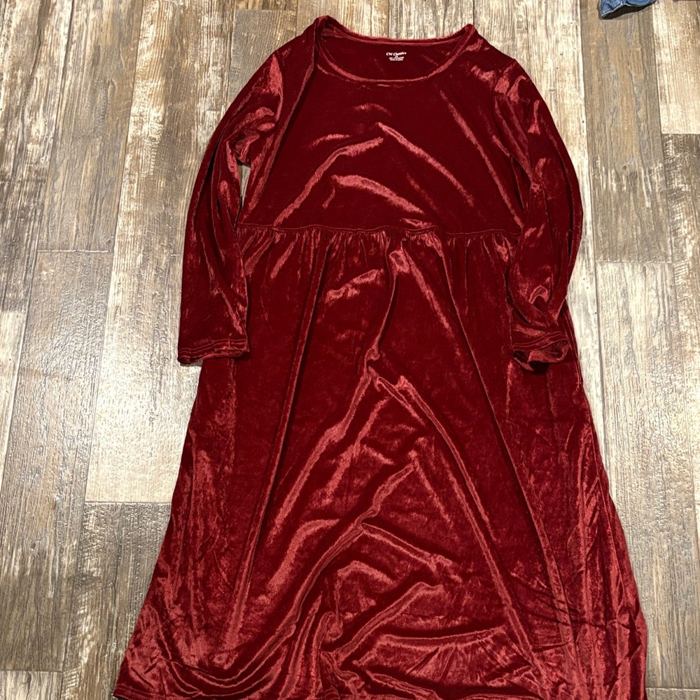 Women's Formal Velvet Dress in Deep Red